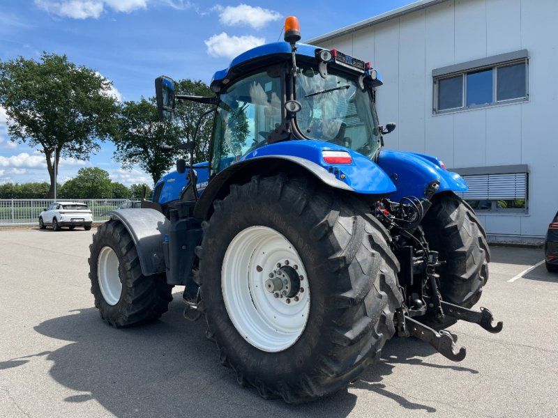 New Holland T7.220 AC AUTO COMMAND, FKH + FZW