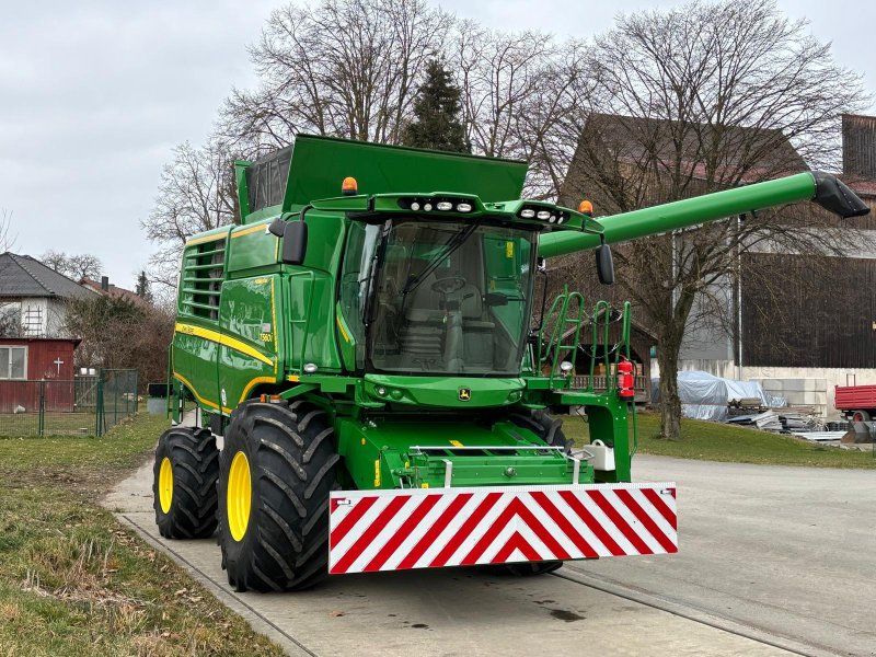 John Deere T560 Hillmaster