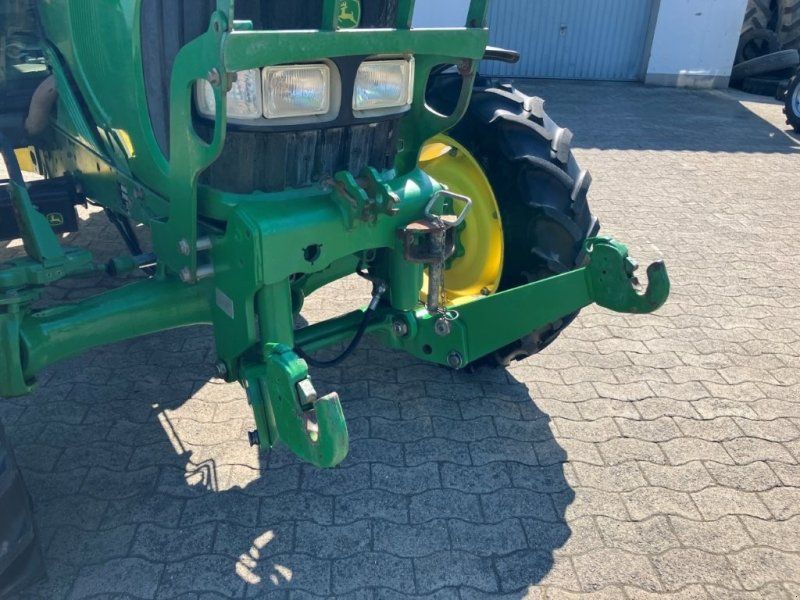 John Deere 5090R