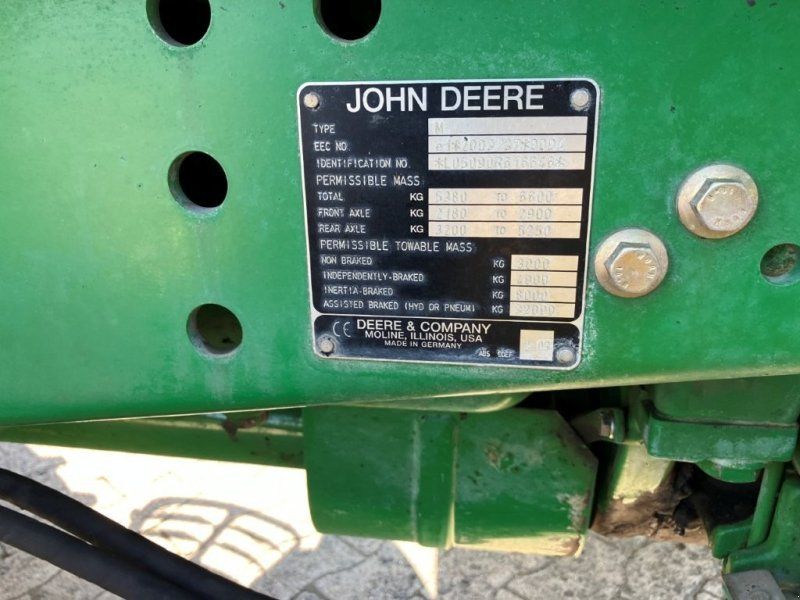 John Deere 5090R