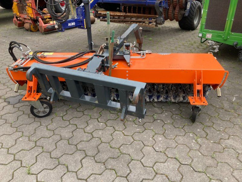 Tuchel Plus 590 230