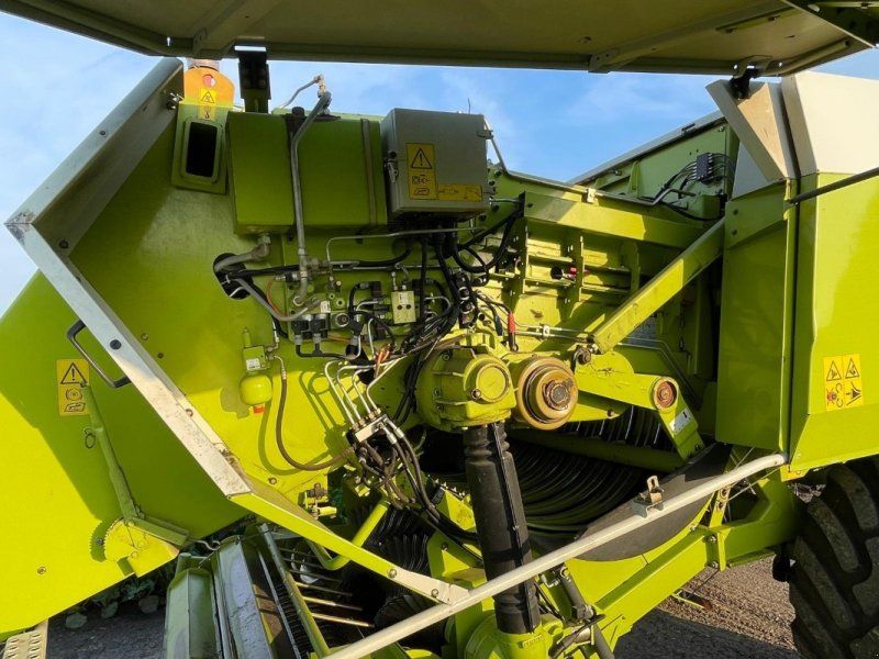 Claas Quadrant 2200