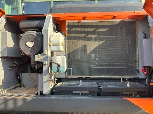 Hitachi ZX 210 LC-5B