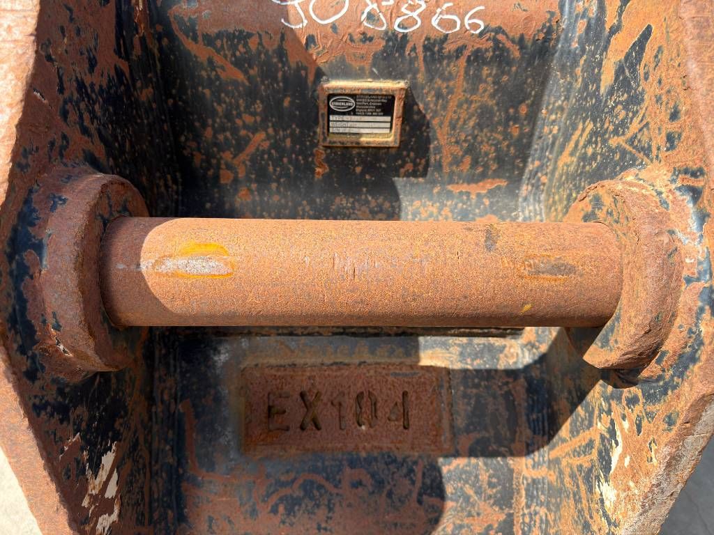 Miller EC290 / EC300 Geith
