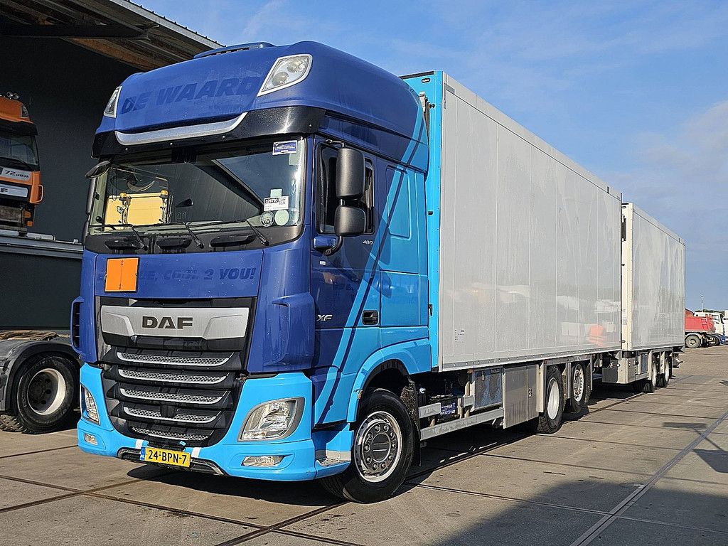 DAF XF 480 6x2 fan schmitz