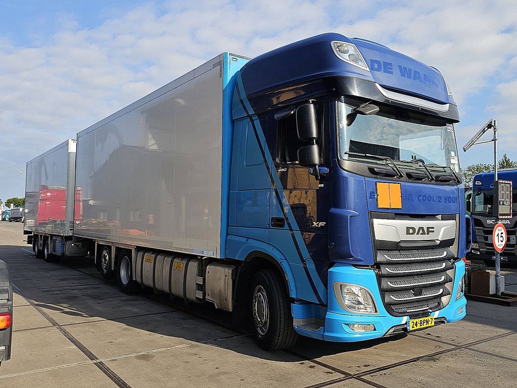 DAF XF 480 6x2 fan schmitz