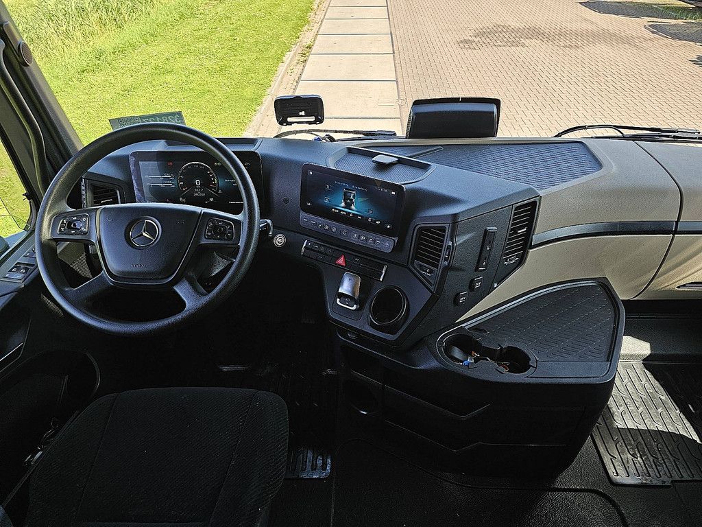 MERCEDES-BENZ ACTROS 1851