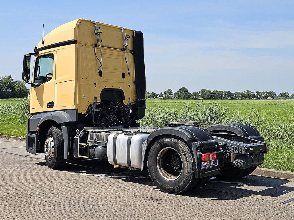 MERCEDES-BENZ ACTROS 1843