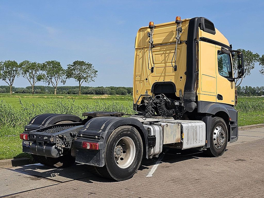 MERCEDES-BENZ ACTROS 1843