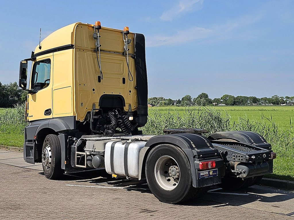 MERCEDES-BENZ ACTROS 1843