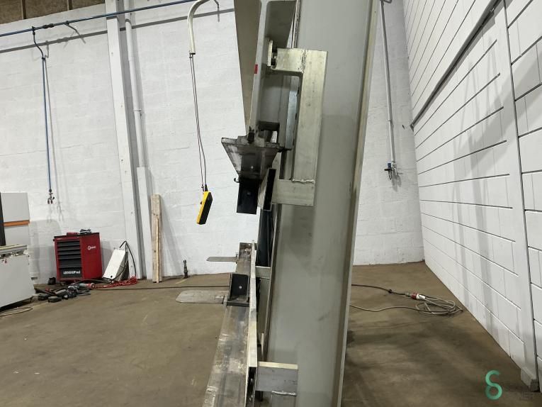 Clamping benches Italpresse Nuovo Program 2014