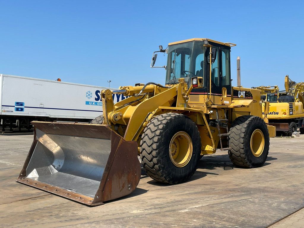 Caterpillar 938F