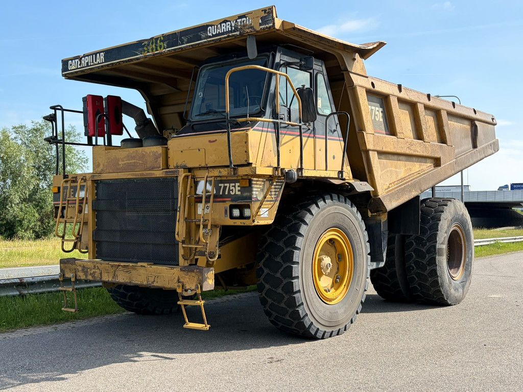 Caterpillar 775E