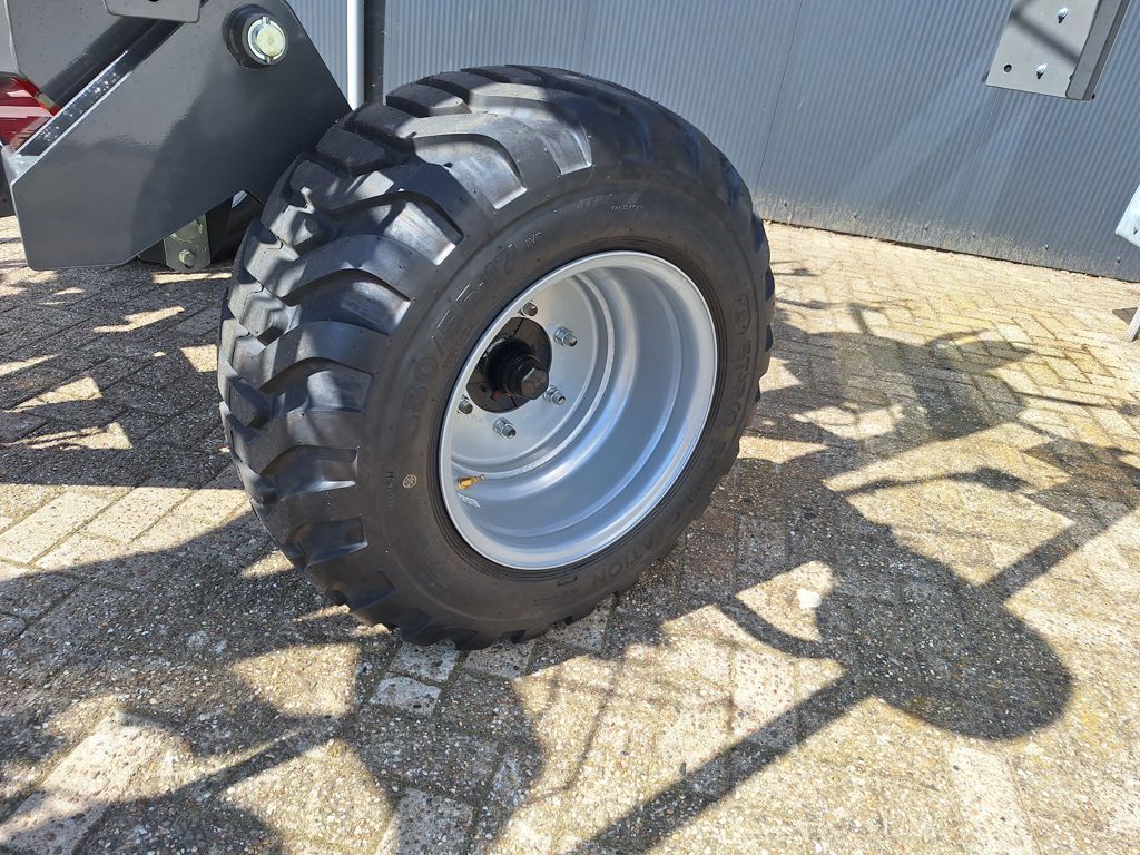 Massey Ferguson TD 1028-X TRC