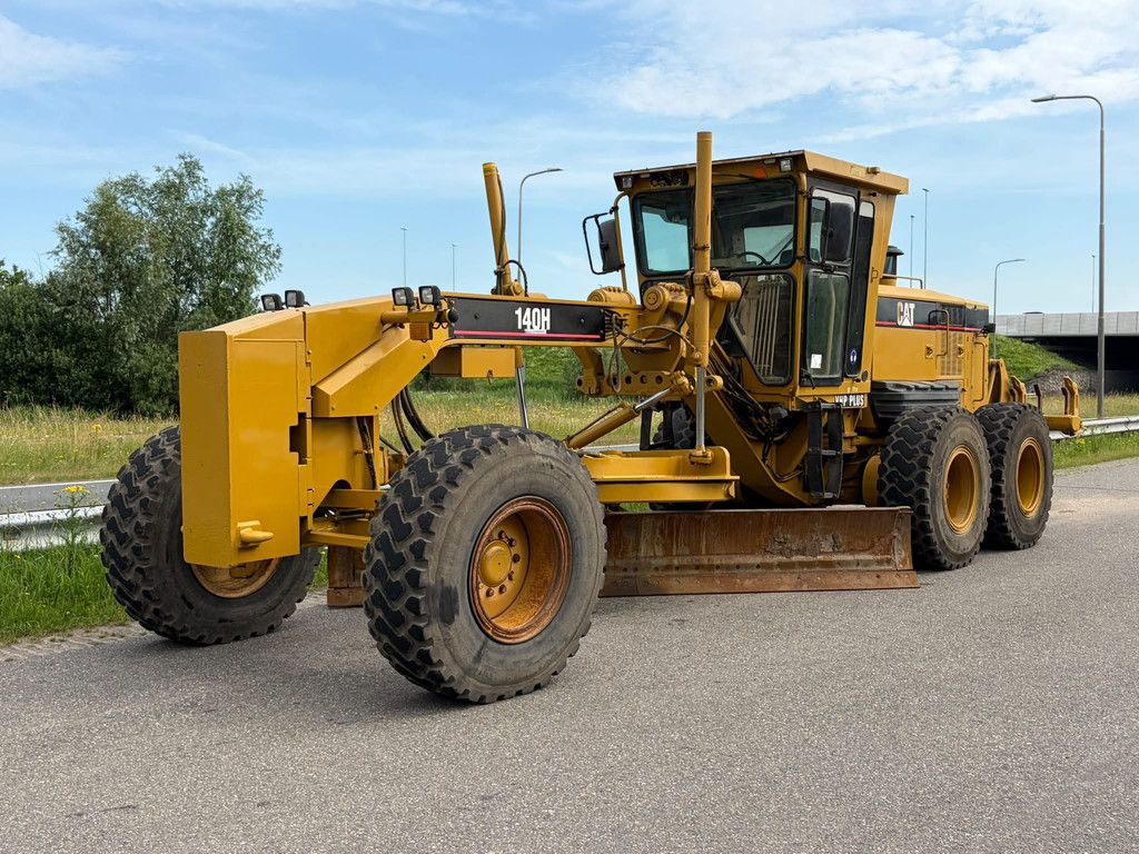Caterpillar 140H
