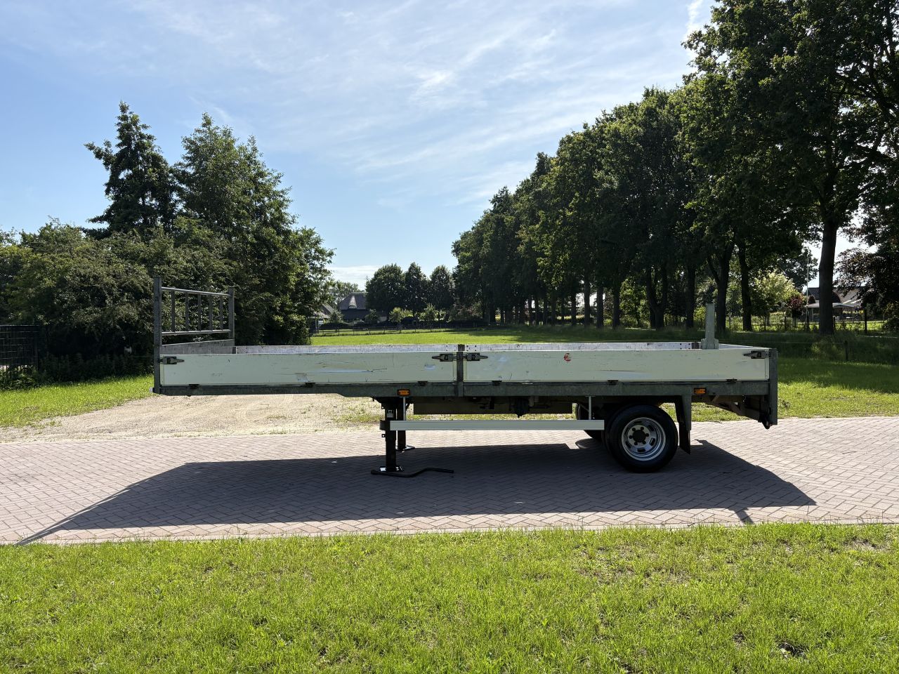 Veldhuizen platform BE oplegger met aluminium zijboorden