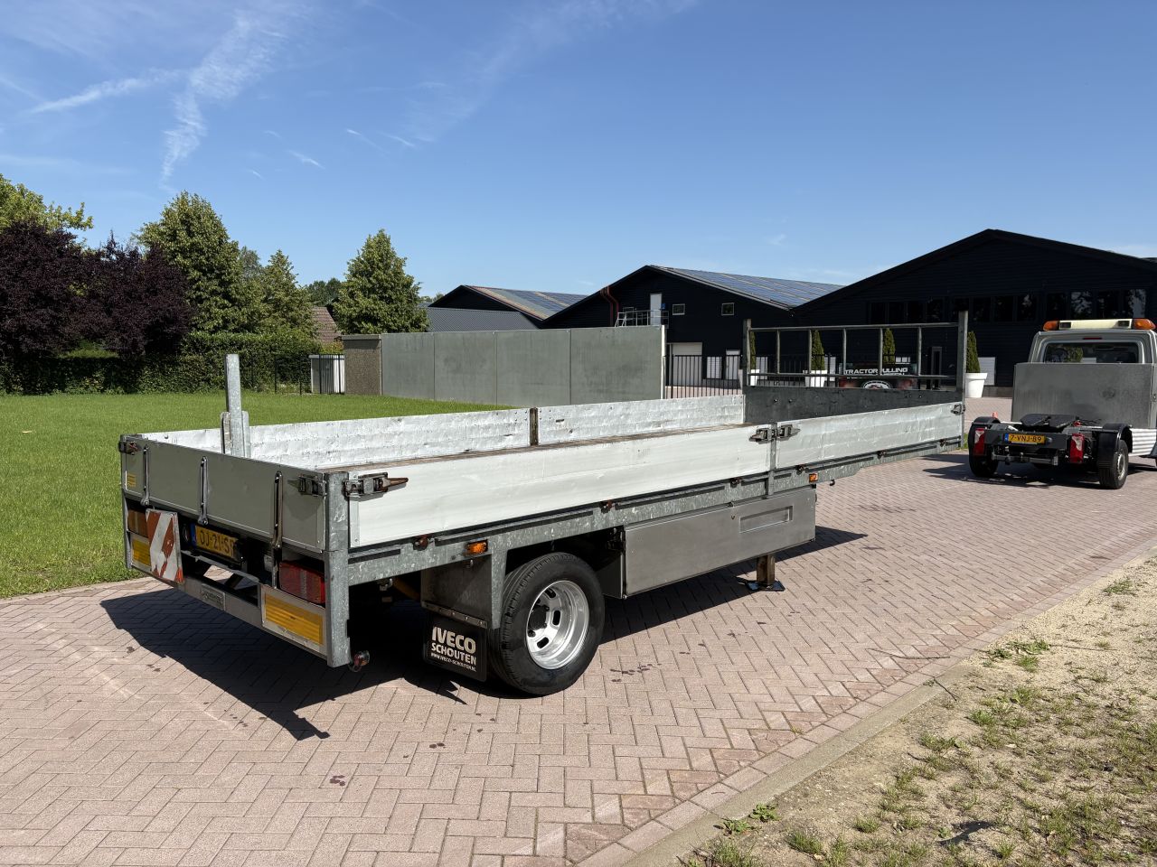 Veldhuizen platform BE oplegger met aluminium zijboorden