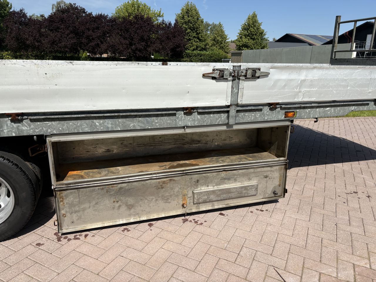 Veldhuizen platform BE oplegger met aluminium zijboorden