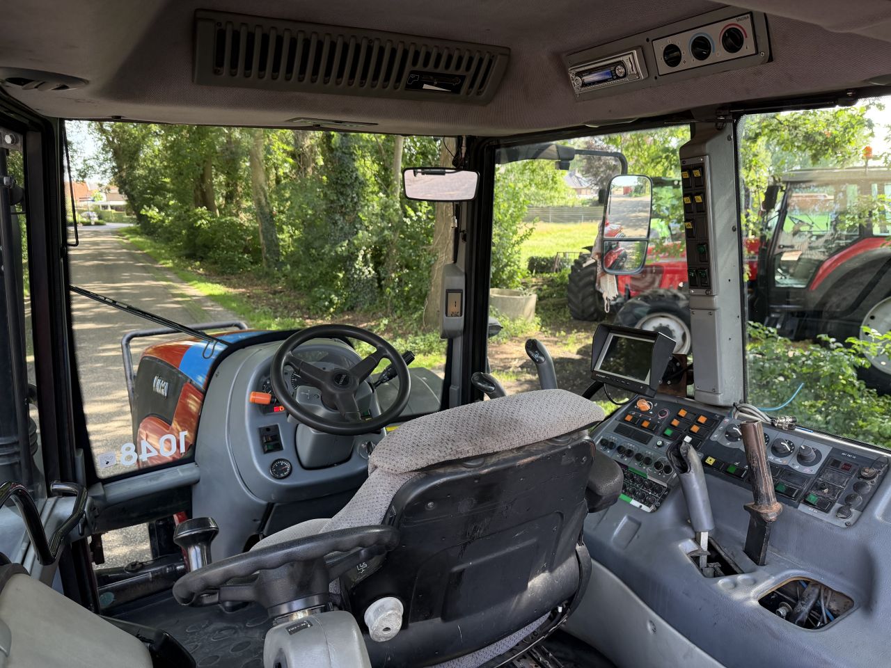 Valtra T190 met omkeerinrichting
