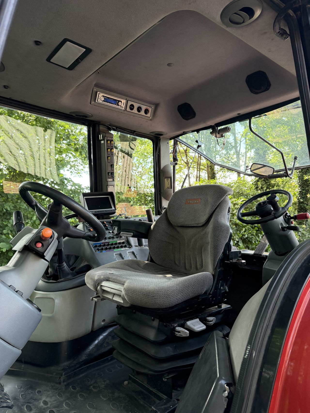 Valtra T190 met omkeerinrichting