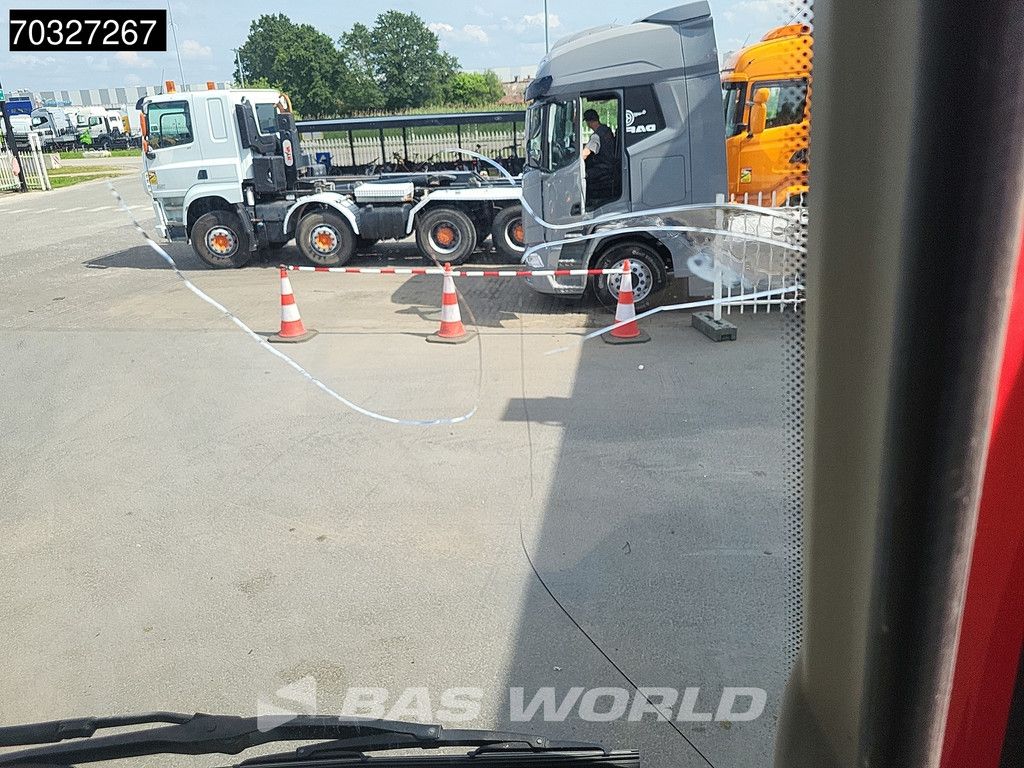 Ginaf Verschiedene X 5450 S 10X8 NL-Truck APK 10x8 26m3 Tipper Automatic Sleeper cab Euro 5