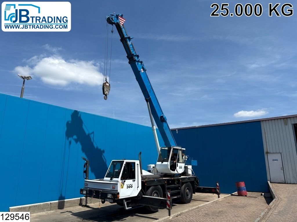 PPM ATT300 4x4, 118KW, All terrain crane, 25000 KG