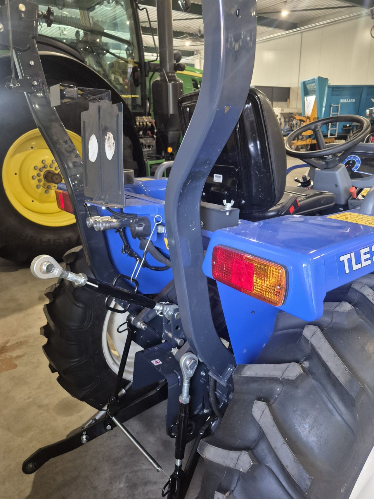 Iseki TLE3410 tractor met voorlader