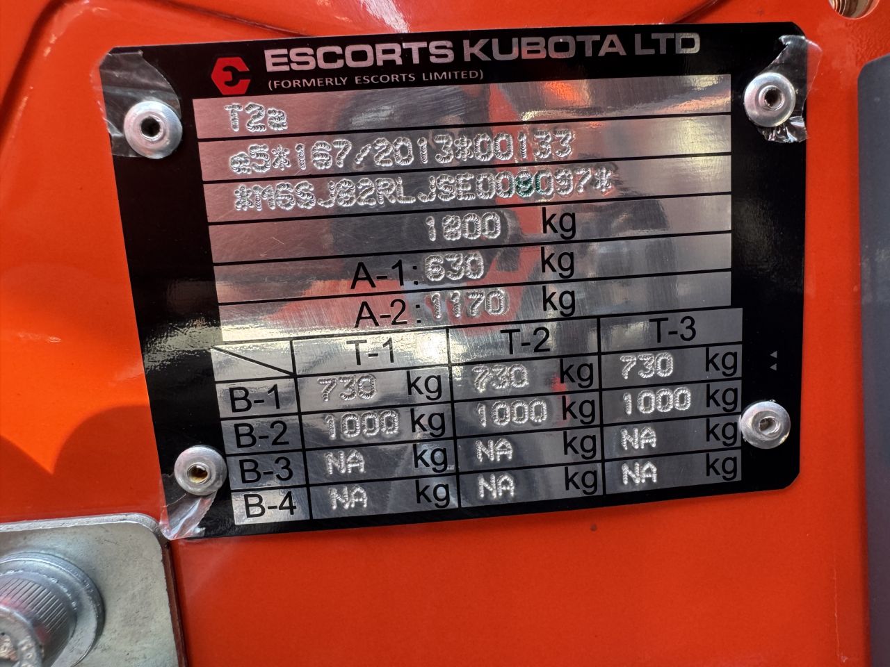 Kubota EK1-261 HST nieuw compleet met gazonbanden