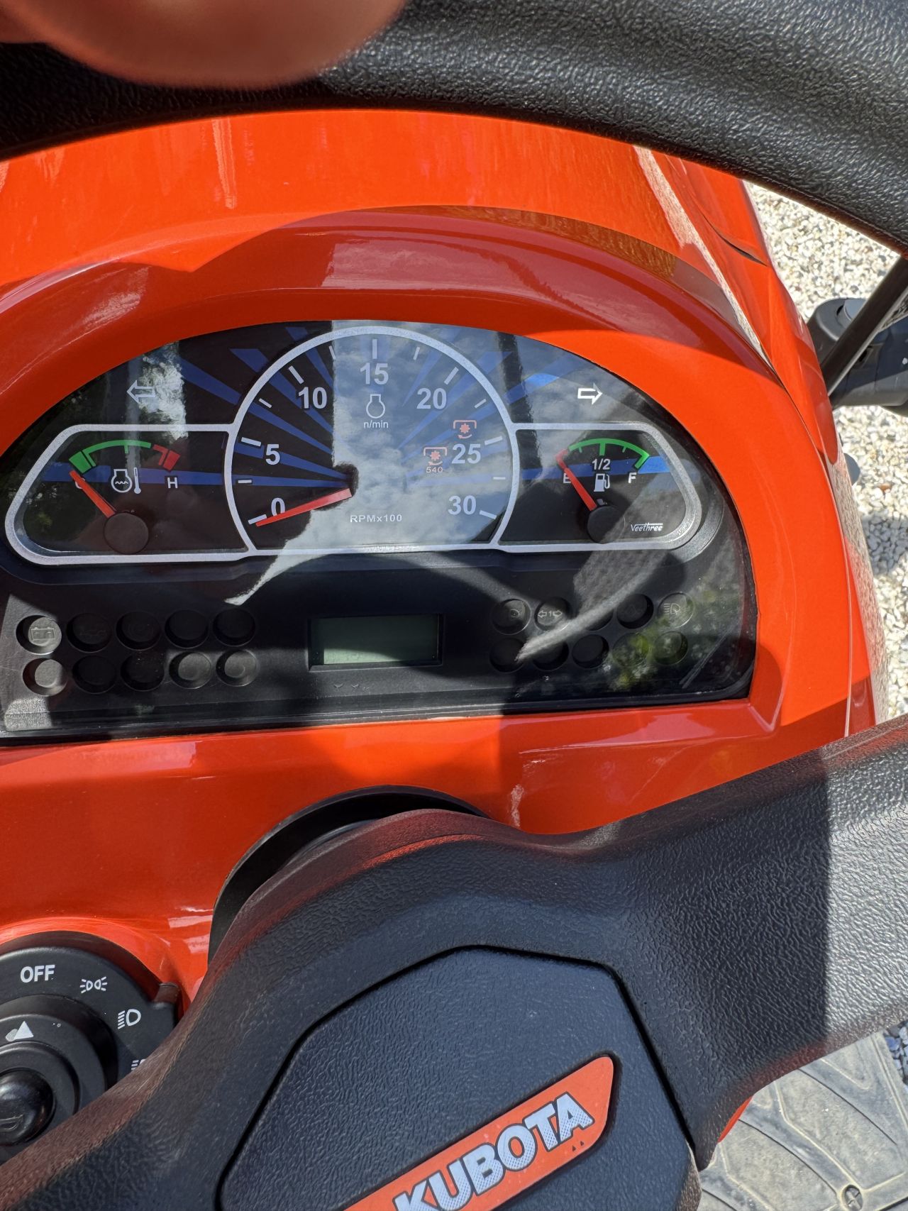 Kubota EK1-261 HST nieuw compleet met gazonbanden