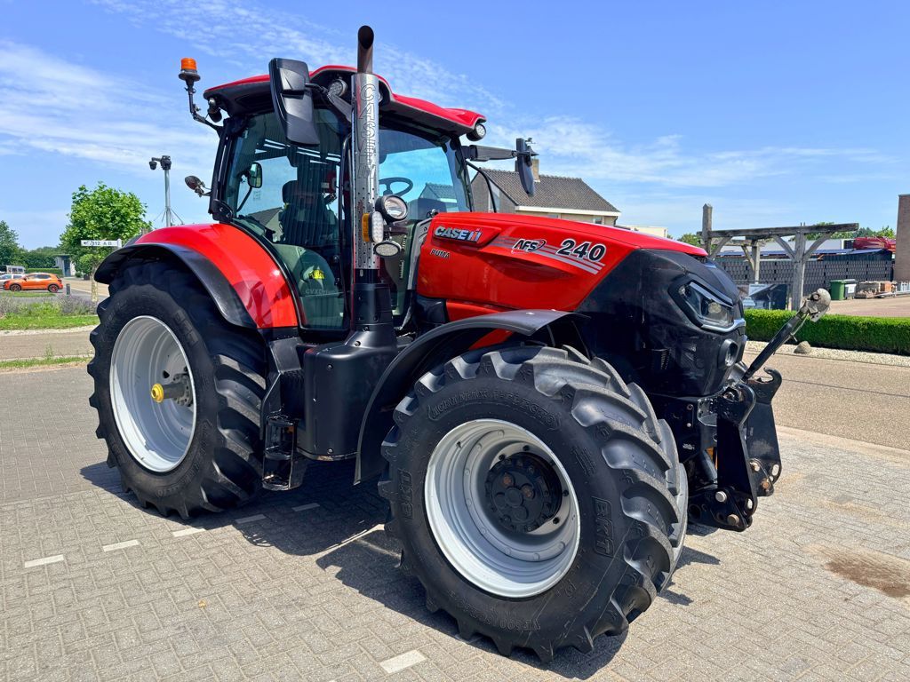 Case IH Puma 240 CVX Stage V