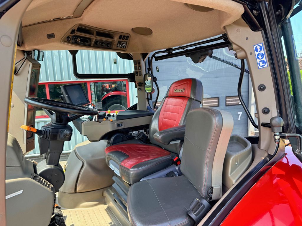 Case IH Puma 240 CVX Stage V