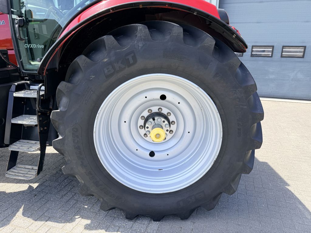 Case IH Puma 240 CVX Stage V