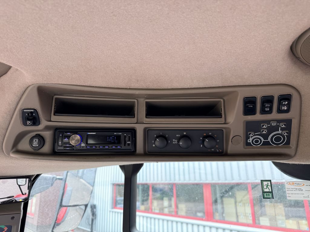 Case IH Puma 240 CVX Stage V