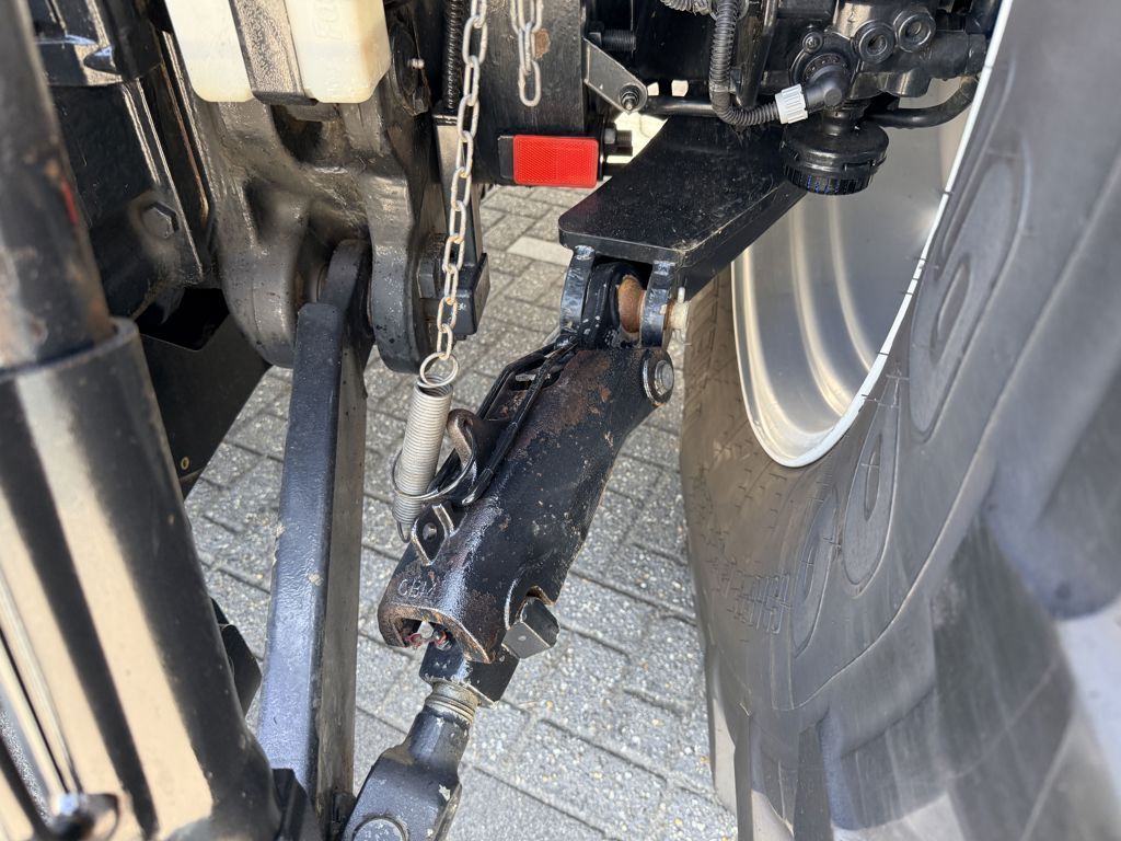 Case IH Optum 300 CVX Stage V GPS RTK