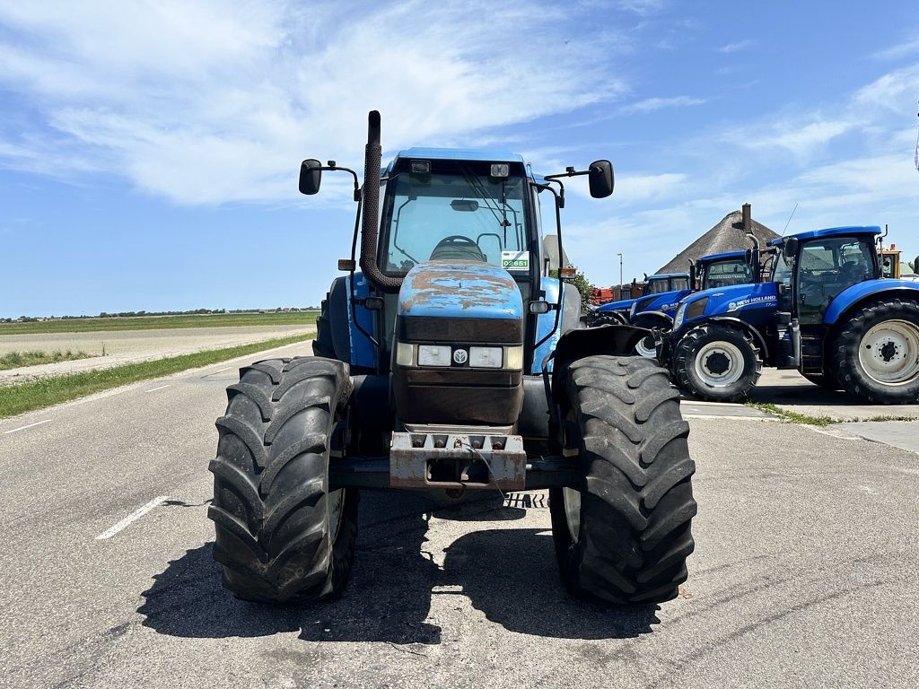 New Holland 8360