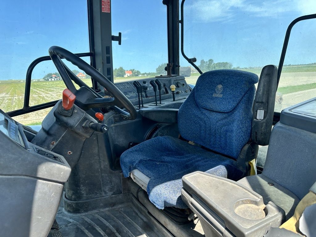 New Holland 8360
