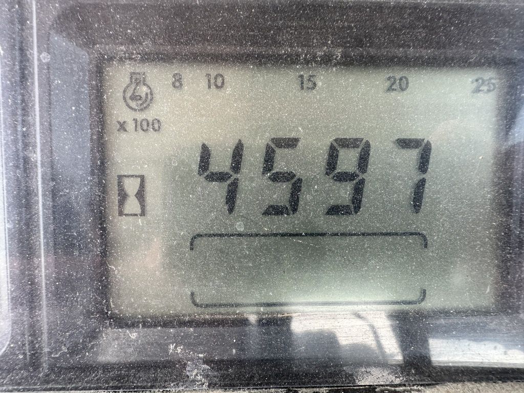 New Holland 8360
