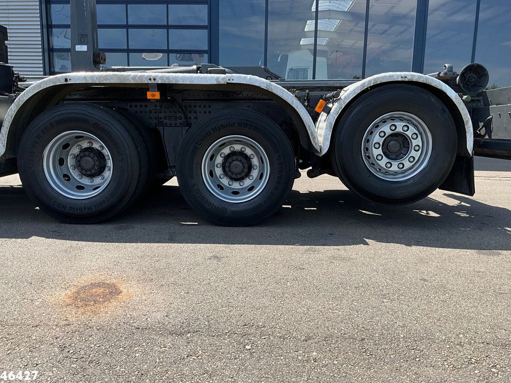 Volvo FM 480 8x4 Hiab 28 Tonmeter laadkraan