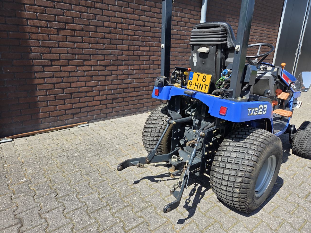 Iseki TXG23 HST 4X4 / Maaidek / Marge