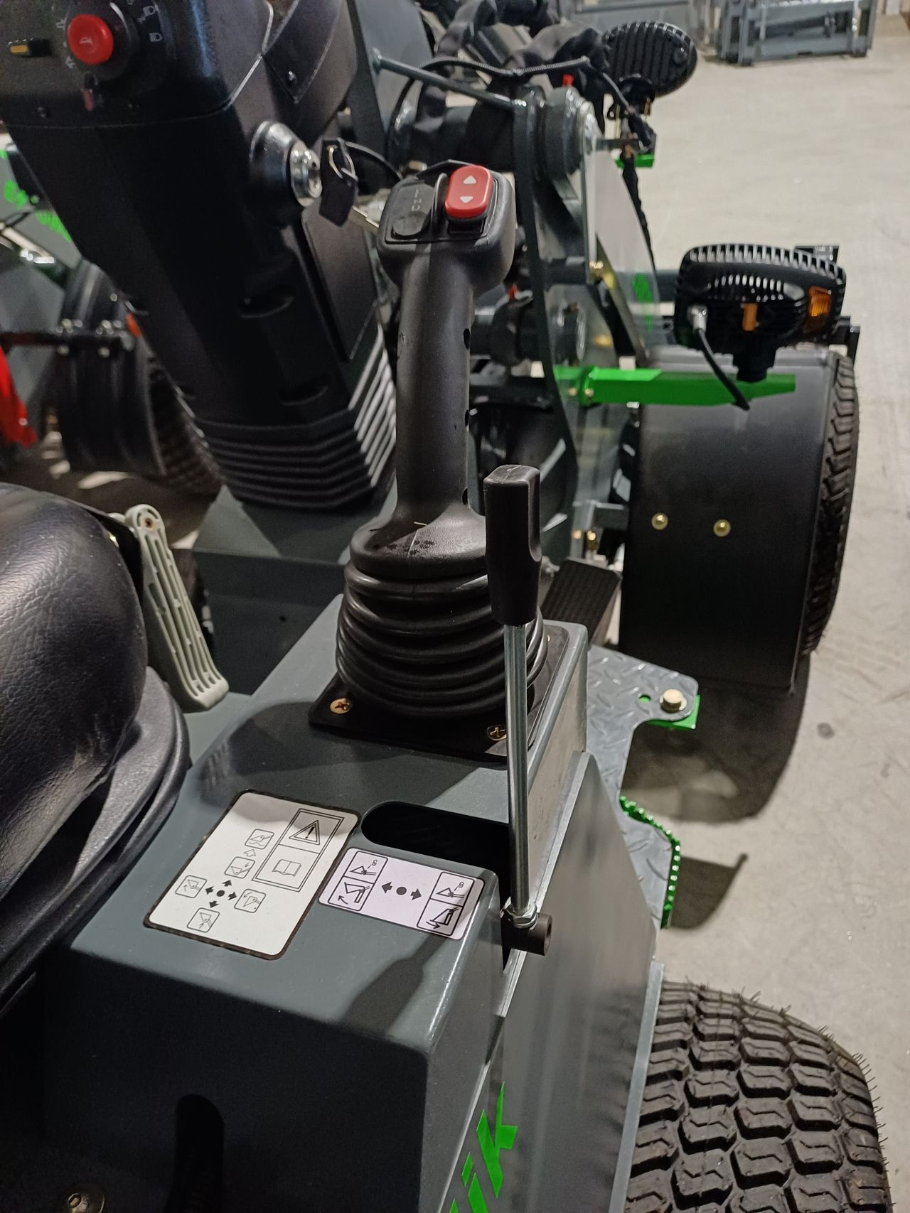 Minishovel WCM -L1812 Kubota diesel