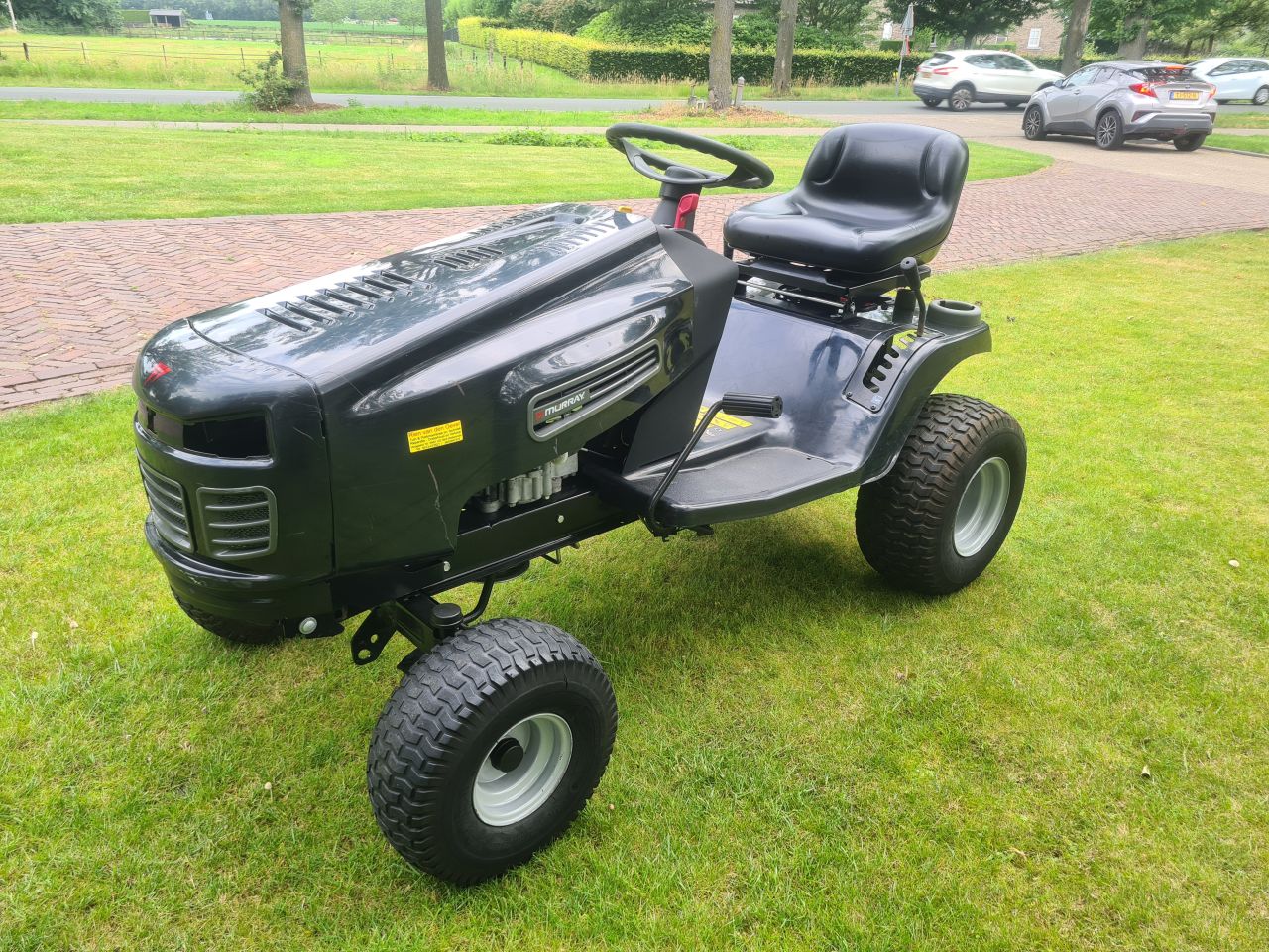 Murray tuintrekker minitrekker trekker hydrostatisch aangedreven