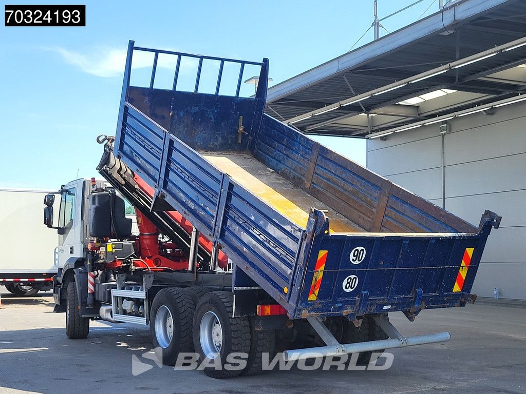 Iveco Trakker 360 6X4 Fassi F215A/235AXP.26 Crane Kran Winch 11m3 tipper Steel suspension Euro 4