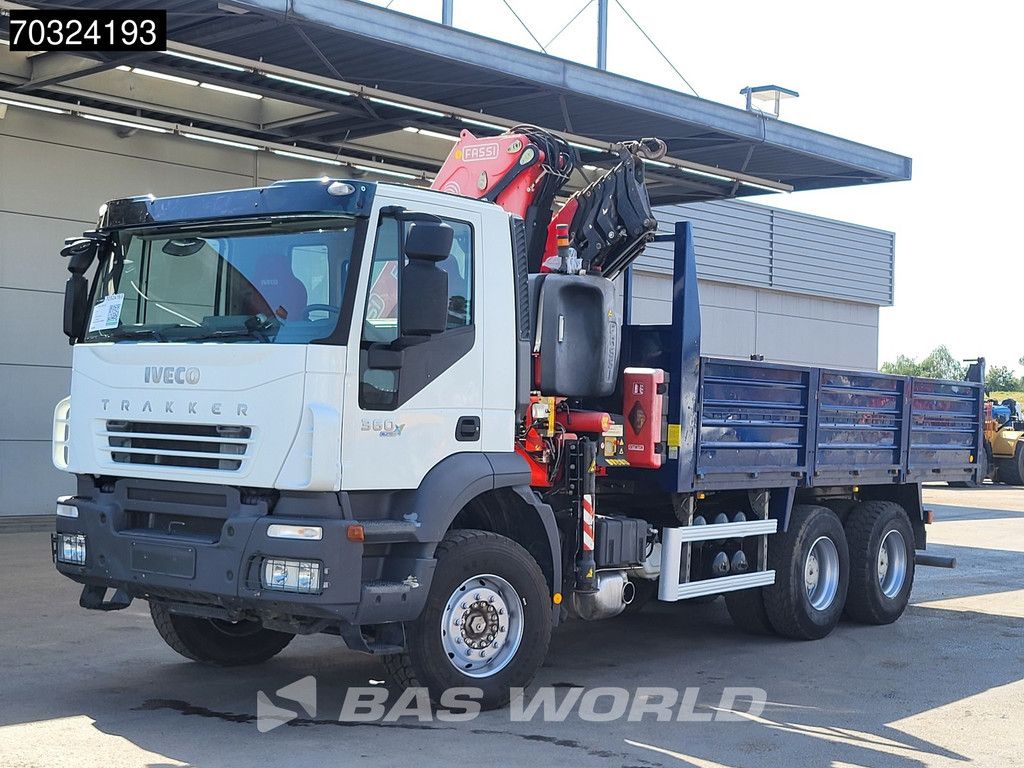 Iveco Trakker 360 6X4 Fassi F215A/235AXP.26 Crane Kran Winch 11m3 tipper Steel suspension Euro 4