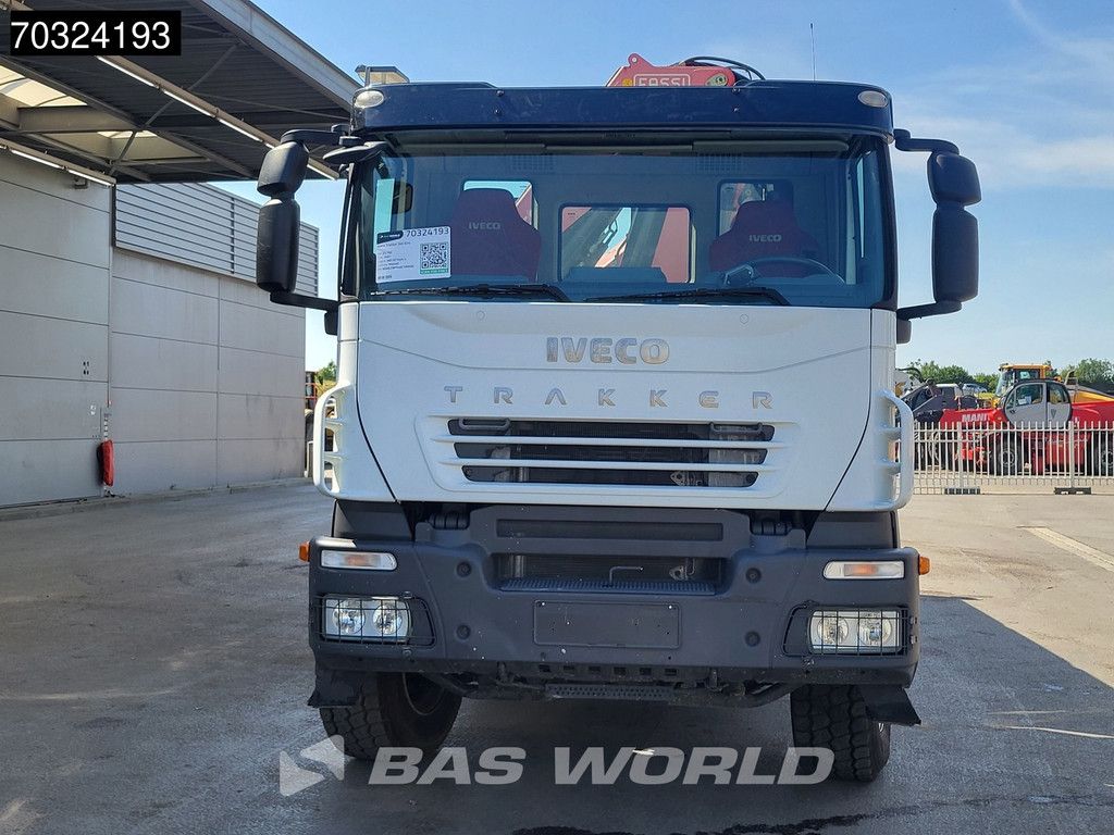Iveco Trakker 360 6X4 Fassi F215A/235AXP.26 Crane Kran Winch 11m3 tipper Steel suspension Euro 4