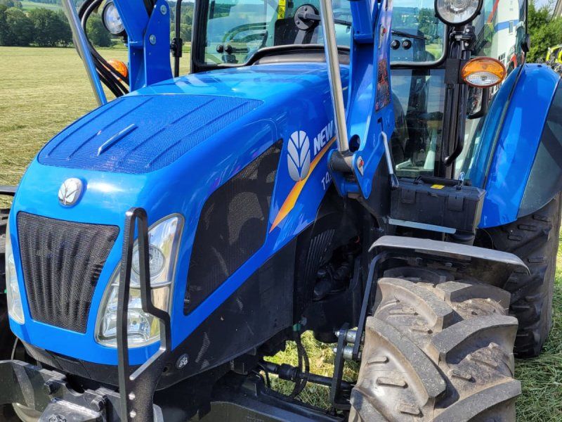 New Holland T 4.55