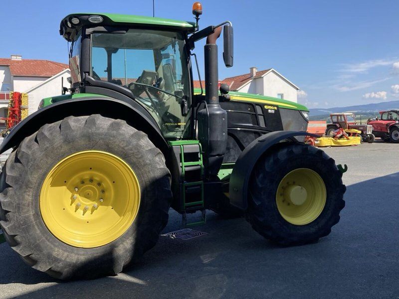 John Deere 6250R