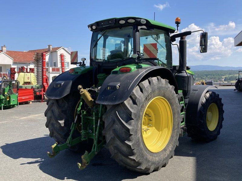 John Deere 6250R