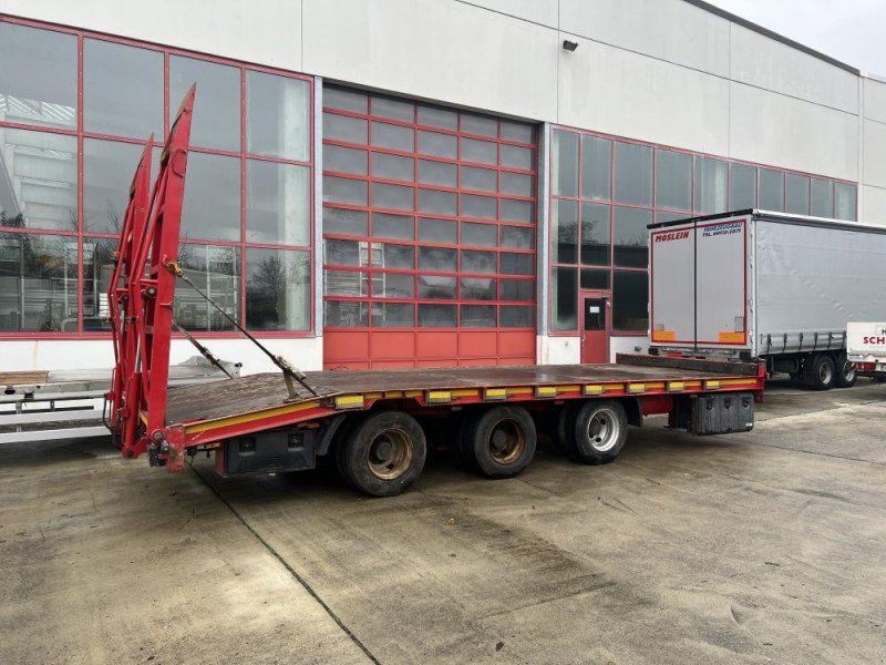 3 Achs Tridemtieflader-