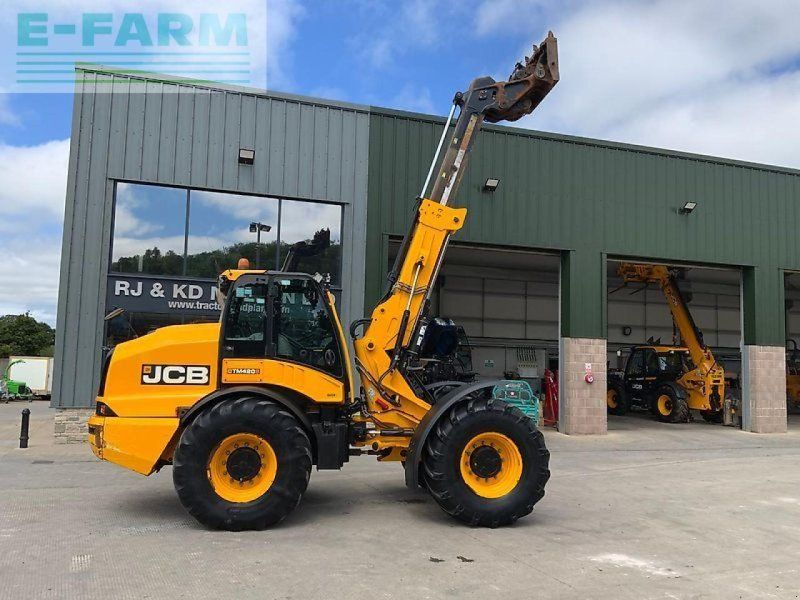 JCB tm420s pivot steer telehandler (st26682)