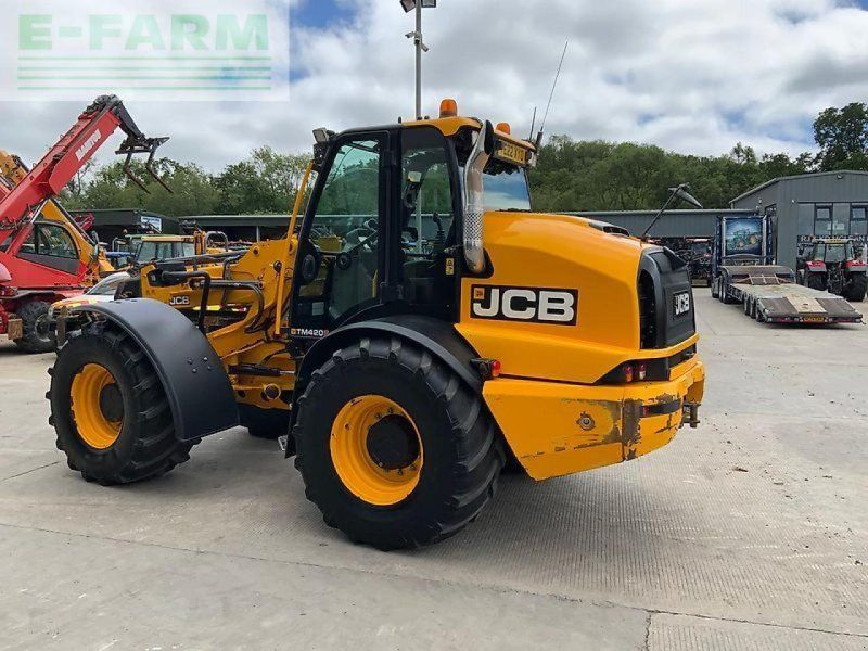 JCB tm420s pivot steer telehandler (st26682)